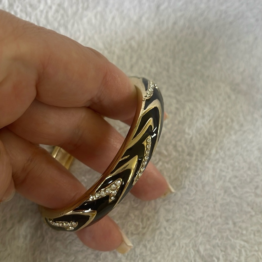 New black and gold enameled with rhinestones hinged bangle bracelet gold toned